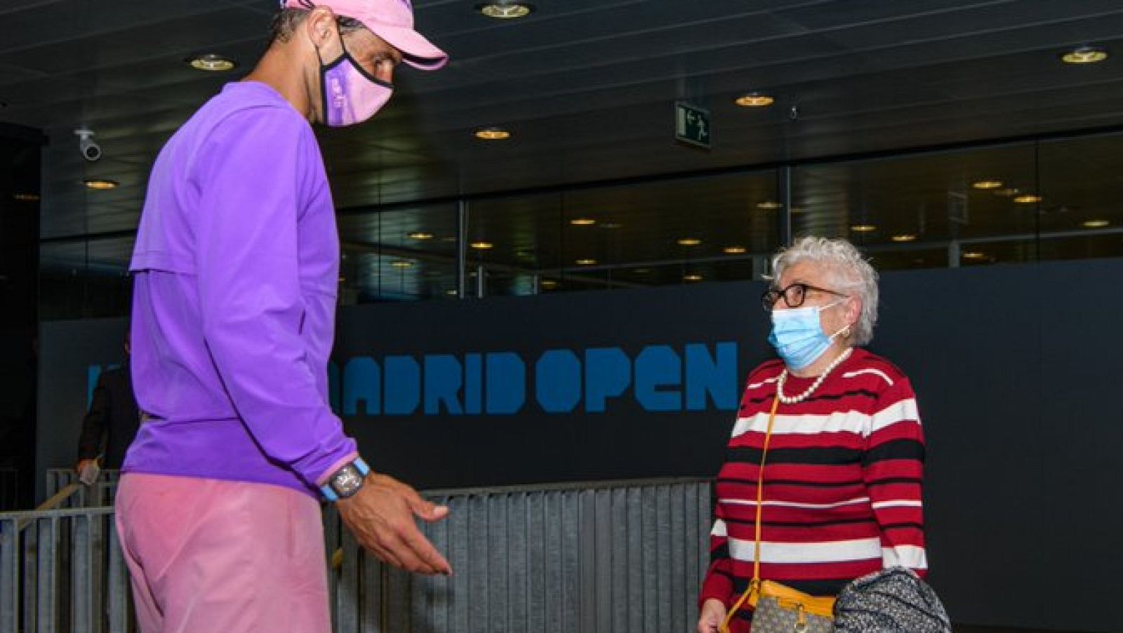 Manuela cumple su sueño con 95 años: conocer a Rafa Nadal | Ver