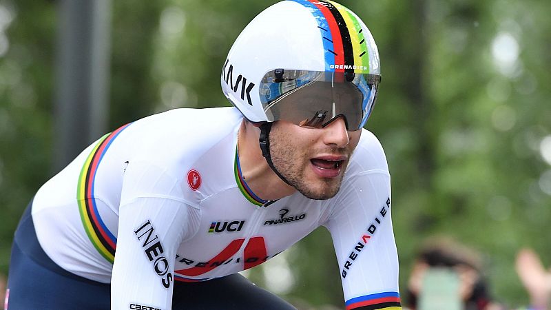 El italiano Filippo Ganna se lleva la primera etapa del Giro