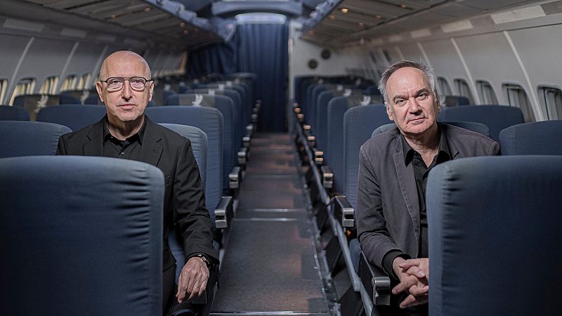 'Página Dos' entrevista al escritor y periodista francés Hervé Le Tellier