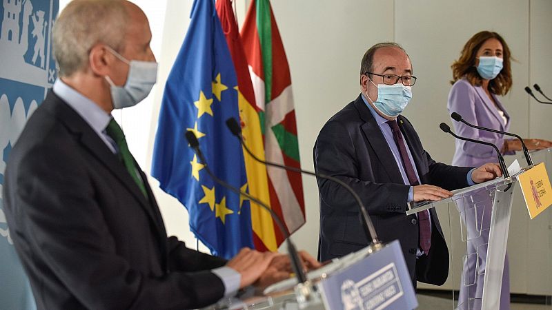 El Gobierno vasco y el central sellan el acuerdo para traspasar las competencias de prisiones al País Vasco
