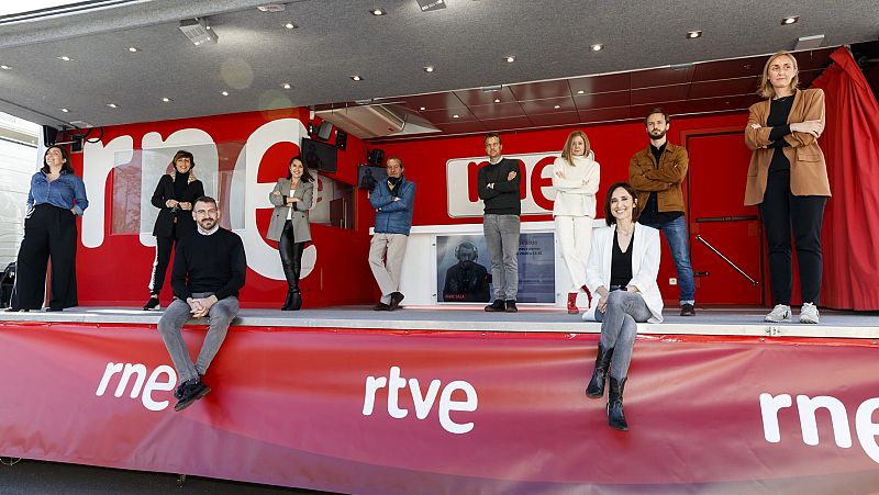 Radio Nacional de España estrena su nuevo estudio móvil