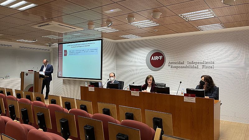 La AIReF pide más concreción en el plan de recuperación pero cree que el déficit evolucionará mejor hasta 2023