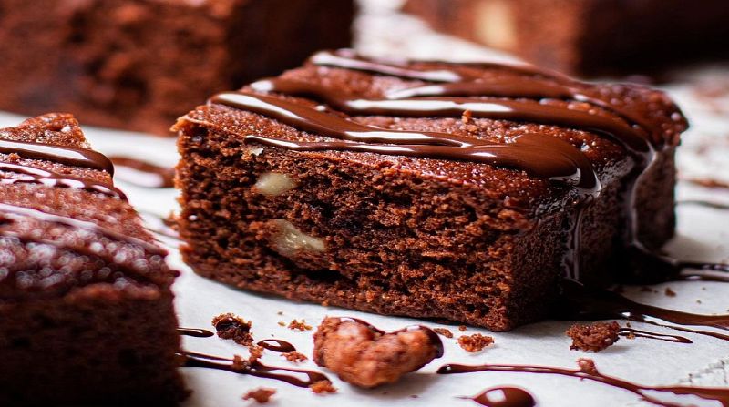 Brownie en taza al microondas: un postre bestial en 5 minutos
