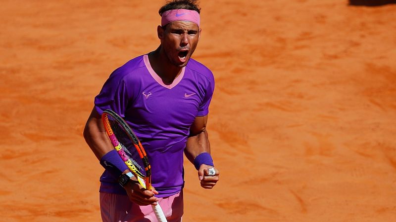 Nadal remonta un duelo eterno ante Shapovalov en Roma