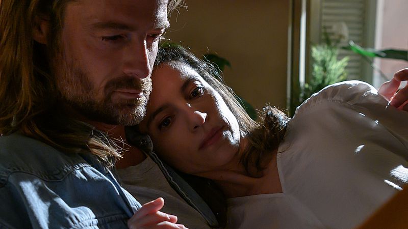 ¿Cuál ha sido tu momento favorito en la historia de amor de Inés y Mike en 'Cuéntame?