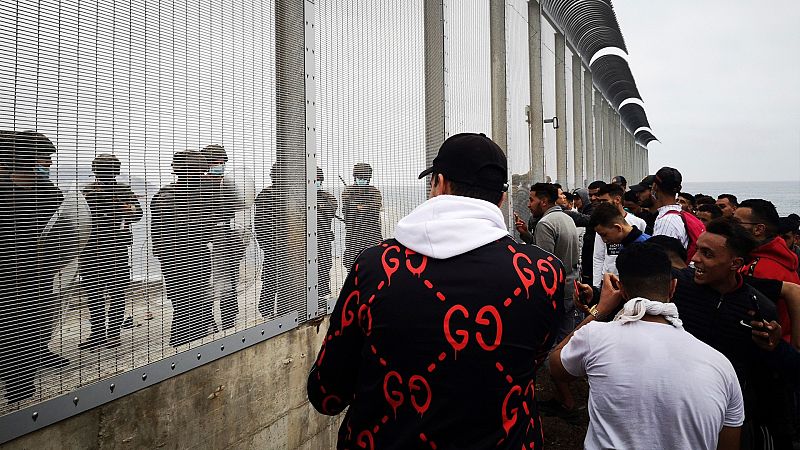 La tensión por el Sáhara y la crisis económica en el norte de Marruecos: ¿qué hay detrás de la ola migratoria en Ceuta?