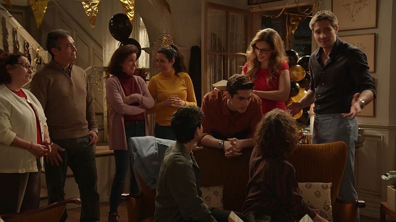 Los mejores momentos de la semana del 17 al 21 de mayo: Un ahorcado en las calles de Río Muni