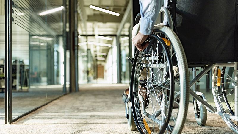 La COVID frena la contratación de personas con discapacidad y aumenta más la brecha: "Llevo casi toda mi vida en paro"