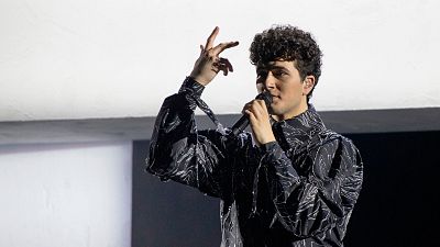 La emoci�n de las baladas de Suiza y Bulgaria se imponen a los artificios en la Segunda Semifinal de Eurovisi�n