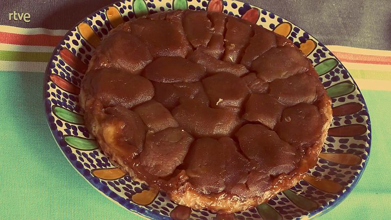 Paloma San Basilio nos ensea la receta de la tarta Tatin de manzana