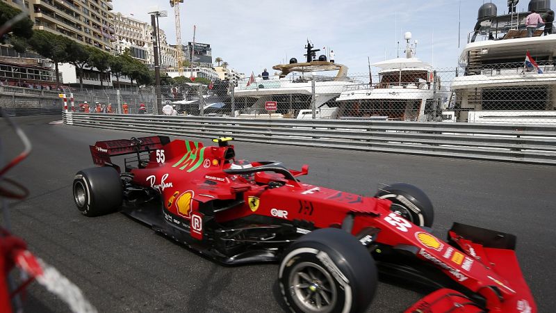 Carlos Sainz firma su primer podio con Ferrari en el triunfo de Verstappen en Mónaco