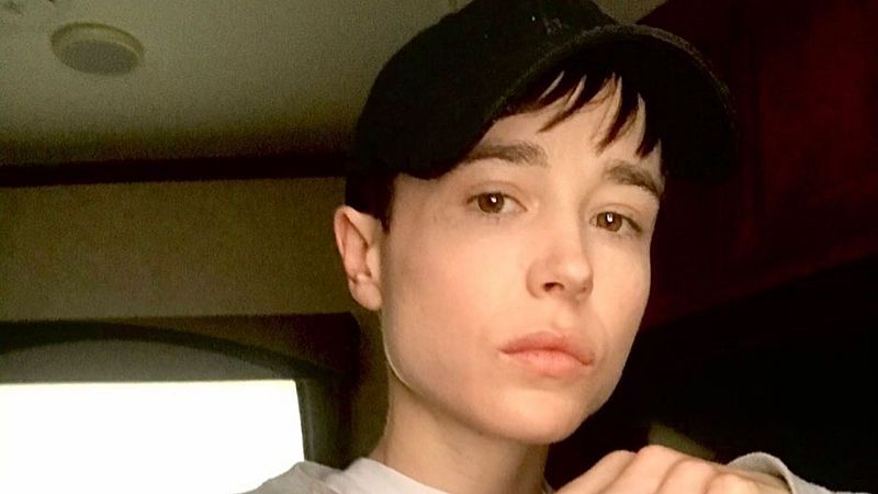 El valiente gesto de Elliot Page al posar en bañador: "Bebé trans en primer traje de baño"