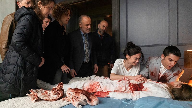 Los mejores momentos del capítulo 50: ¿Ha muerto Carlota?