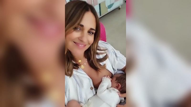 Paula Echevarría se suma a la moda del 'Brelfie': hacerse una foto mientras se da el pecho al bebé