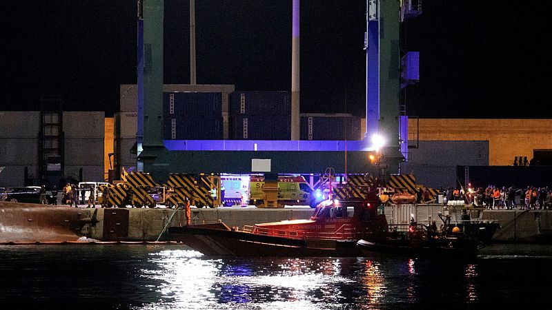 El vuelco de un barco de mercancías en Castellón deja 2 desaparecidos y 3 heridos