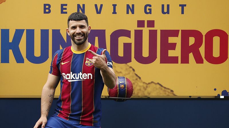 El 'Kun' Agüero, primer refuerzo del FC Barcelona para la próxima temporada