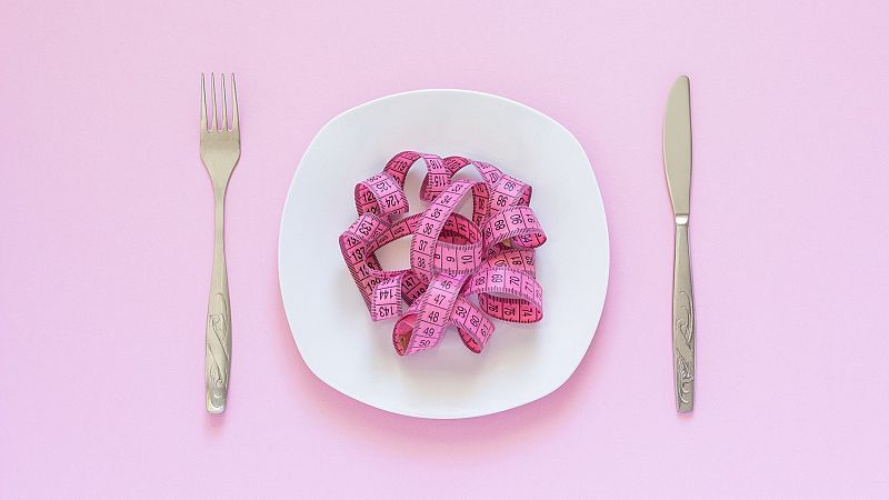 Los trastornos alimentarios se multiplican en la pandemia: "Las redes sociales son como la boca del lobo"