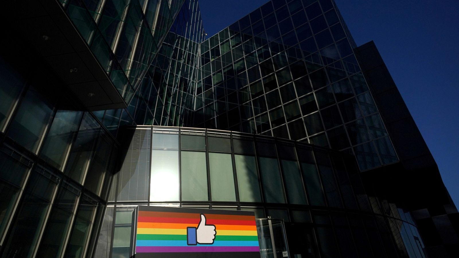 Acuerdo histórico del G7 para imponer una tasa fiscal de al menos el 15% a las grandes empresas