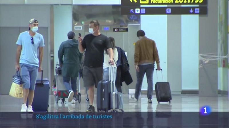 Espanya permet des d'aquest dilluns l'entrada a viatgers vacunats i tornen els creuers