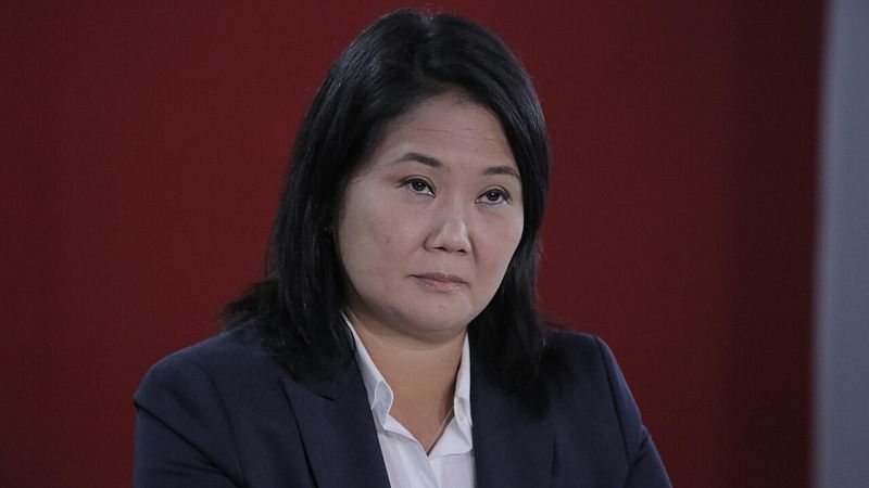 La Fiscalía pide que Keiko Fujimori ingrese en prisión preventiva por corrupción en pleno recuento electoral