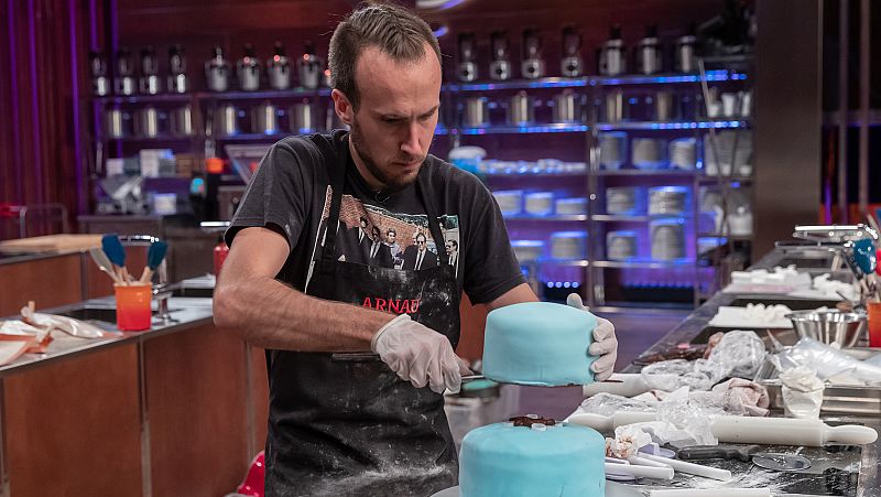 Arnau, su gen repostero y una tarta sobresaliente