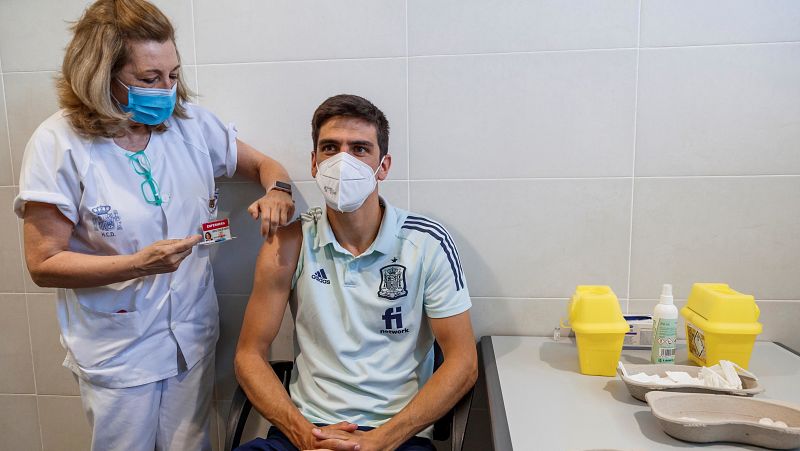 La selección española se vacuna a tres días de su debut en la Eurocopa