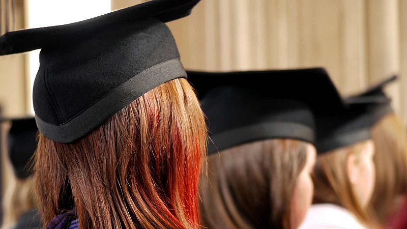 Los TFG por encargo, un mal cada vez más común en las universidades españolas