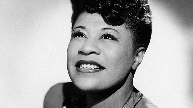 Diez canciones imprescindibles de Ella Fitzgerald, la Primera Dama de la canción