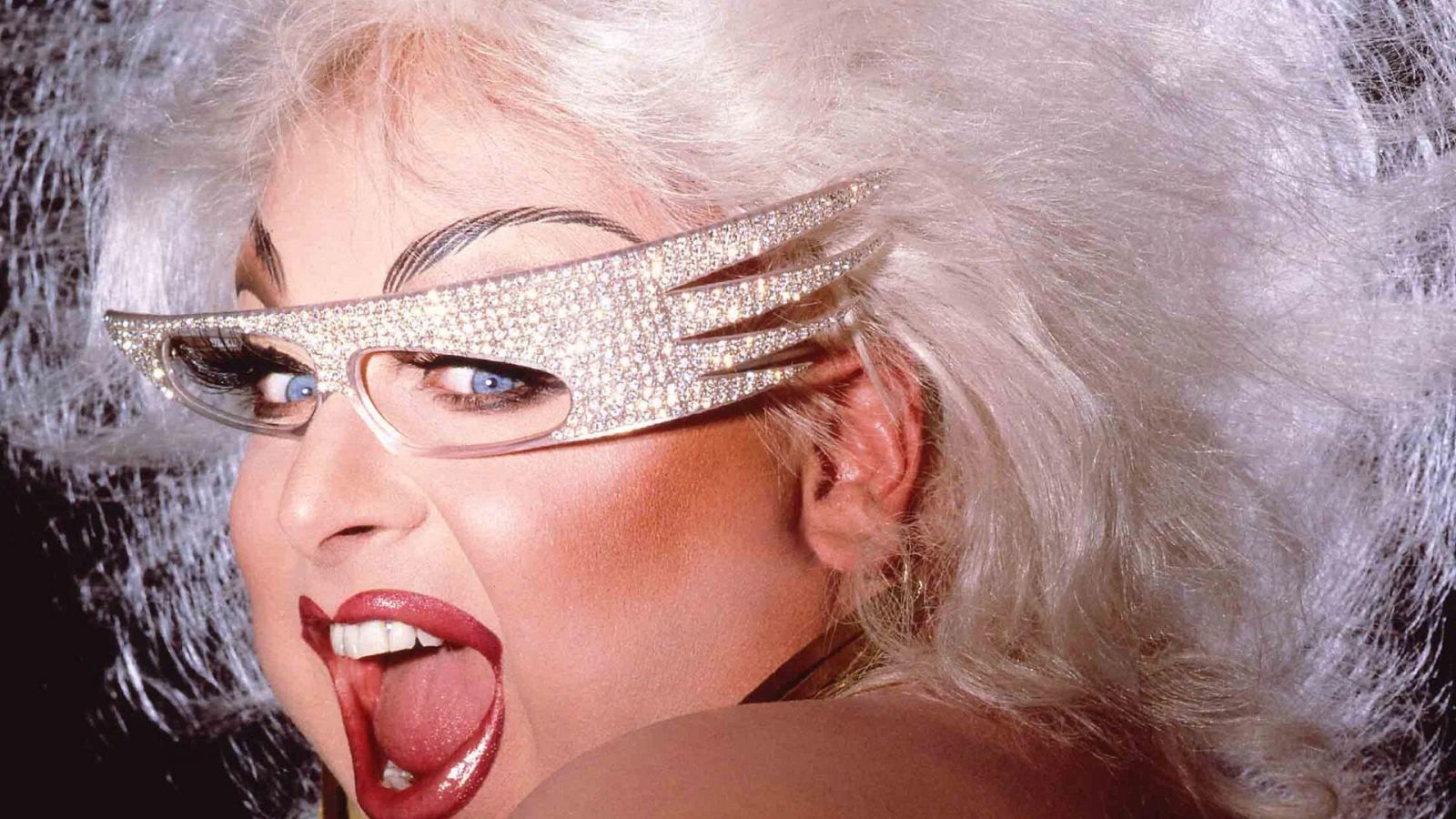 Loewe rinde tributo a Divine, icono de la cultura 'queer'