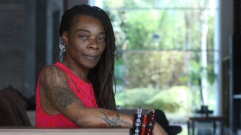 Buika: "Canto para no volverme loca y compongo para no odiar"