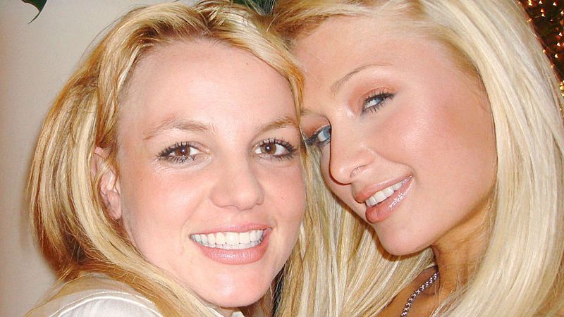 Paris Hilton y Britney Spears inventaron el 'selfie' y esta es la prueba