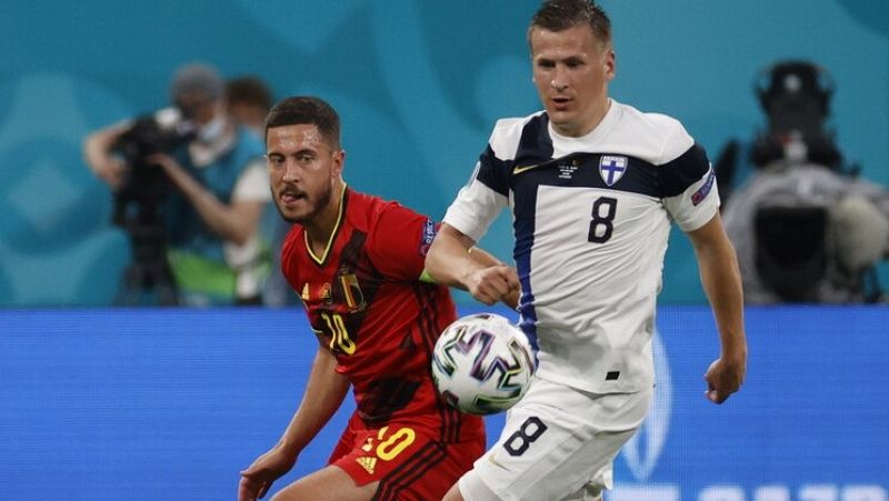 Bélgica y Dinamarca pasan a octavos tras sacar a Finlandia y Rusia de la Eurocopa