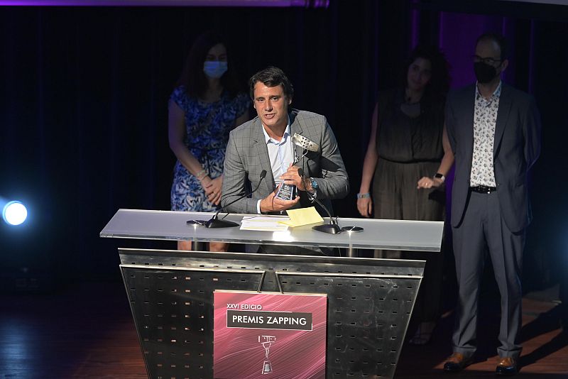 'Aprendemos en Clan' y 'El Cazador', galardonados en los XXVI Premios Zapping
