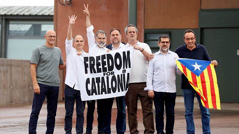 Los indultados del 'procs' salen en libertad y reafirman su compromiso por la independencia: "No nos callarn"