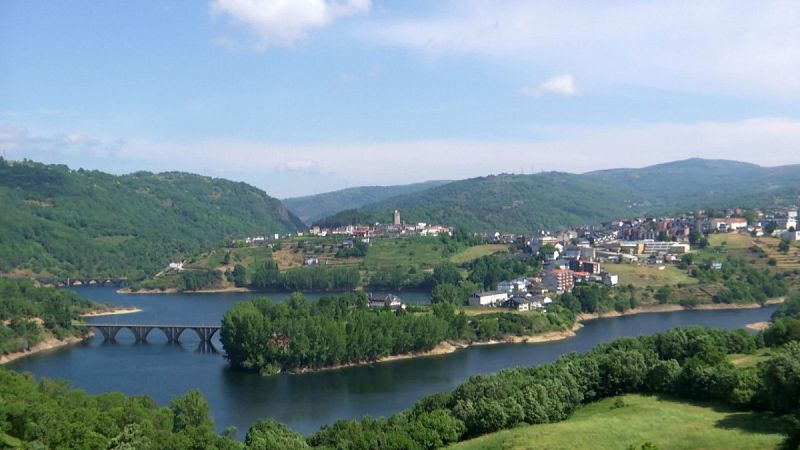 Viana do Bolo: El Entroido gallego en su m�ximo colorido