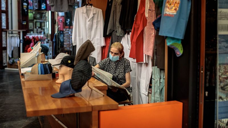 Autónomos y pymes critican que la rebaja del IVA de la luz deja fuera a "cientos de miles de pequeños negocios"