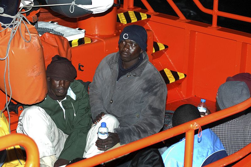 Llega a Gran Canaria una patera con 38 inmigrantes abordo en buen estado de salud