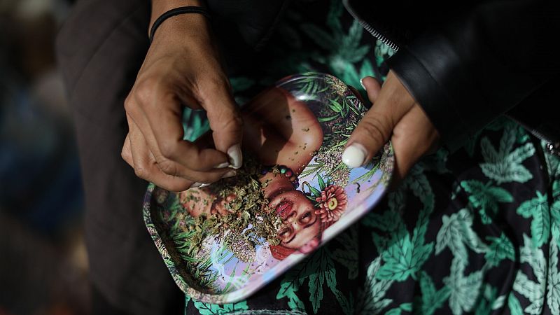 México legaliza el consumo lúdico y privado de marihuana pero no su comercialización