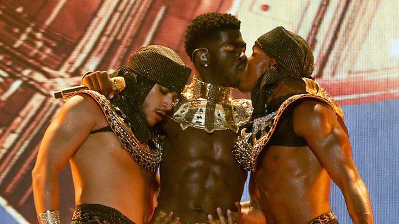 ¿Sigue siendo necesario marcarse un "Madonna" sobre el escenario?