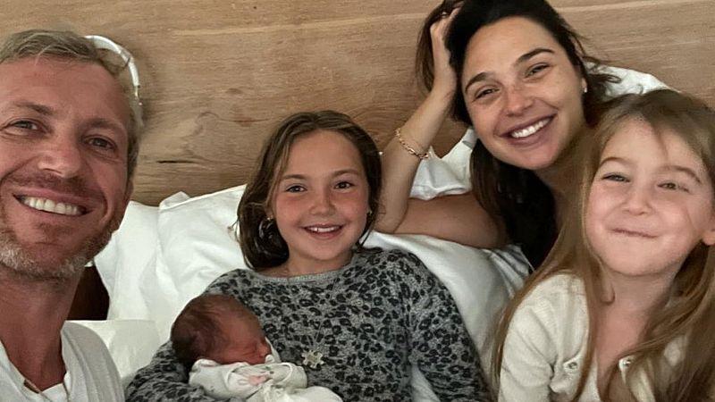 Gal Gadot, "feliz y cansada" tras dar a luz a su tercera hija
