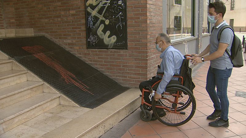 Las barreras arquitectónicas: el muro a derribar