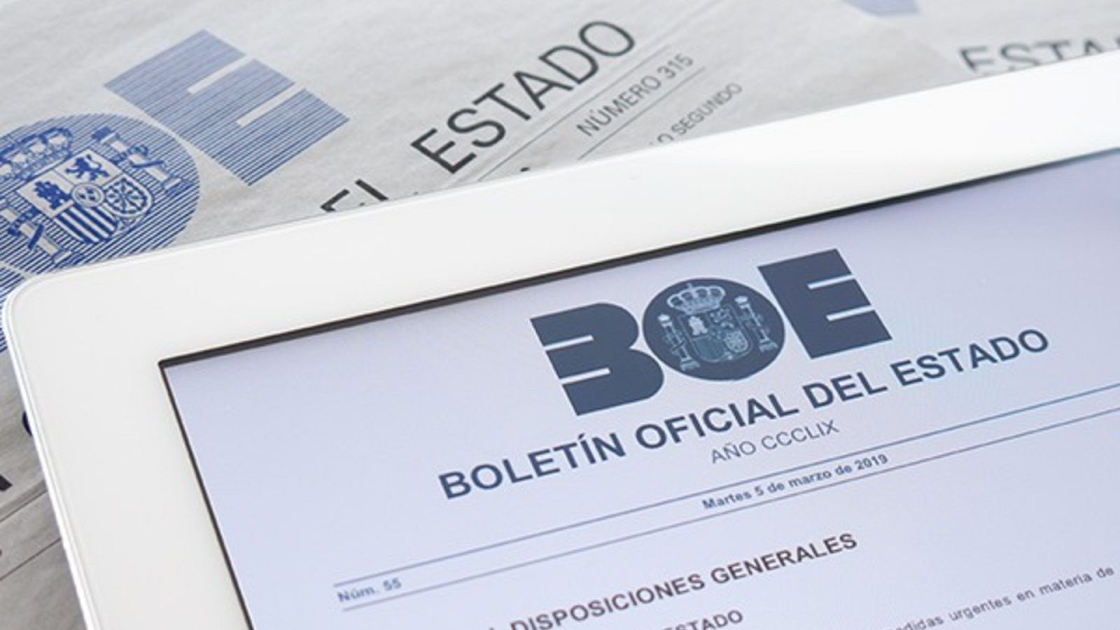 Cuando el BOE te dice hasta si puedes bailar en una discoteca (o no) - La hora de La 1 | Ver