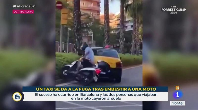 Un taxista de Barcelona atropella a dos motoristas y se da a la fuga