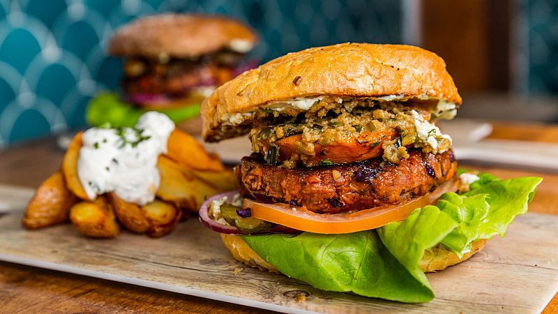 Receta de hamburguesa vegetariana: te contamos cómo prepararla