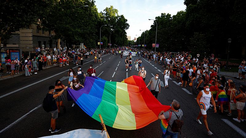 Madrid celebra un Orgullo "puramente reivindicativo" y con aforo limitado por la pandemia
