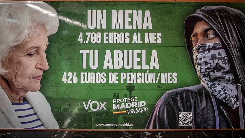 La Justicia avala el cartel de Vox contra los menores migrantes: "Son un problema social y político"