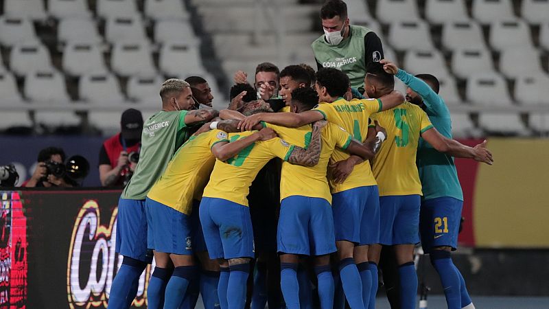 Brasil, primera finalista de la Copa América tras vencer a Perú