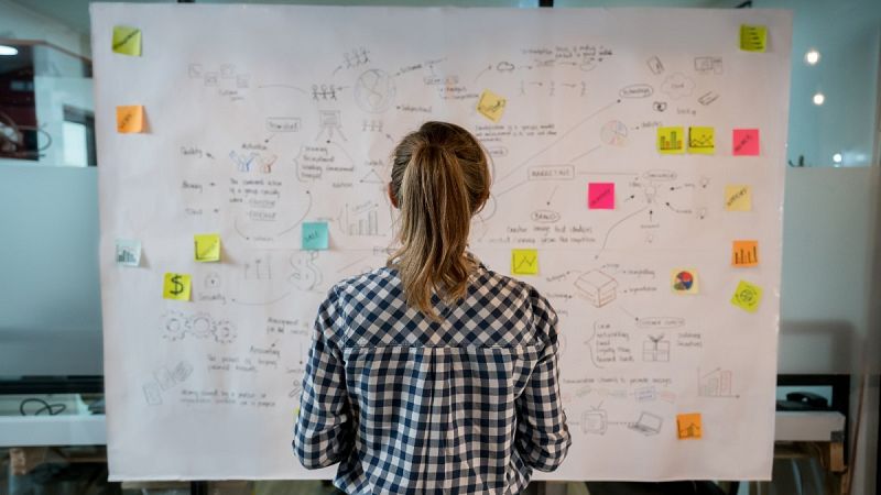 El Gobierno plantea reducir el impuesto de sociedades a las 'startups' del 25 al 15 %