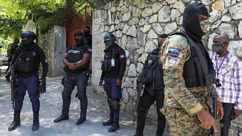 La PolicLa Policía de Haití mata a cuatro supuestos asesinos del presidente Moise y detiene a otros seis