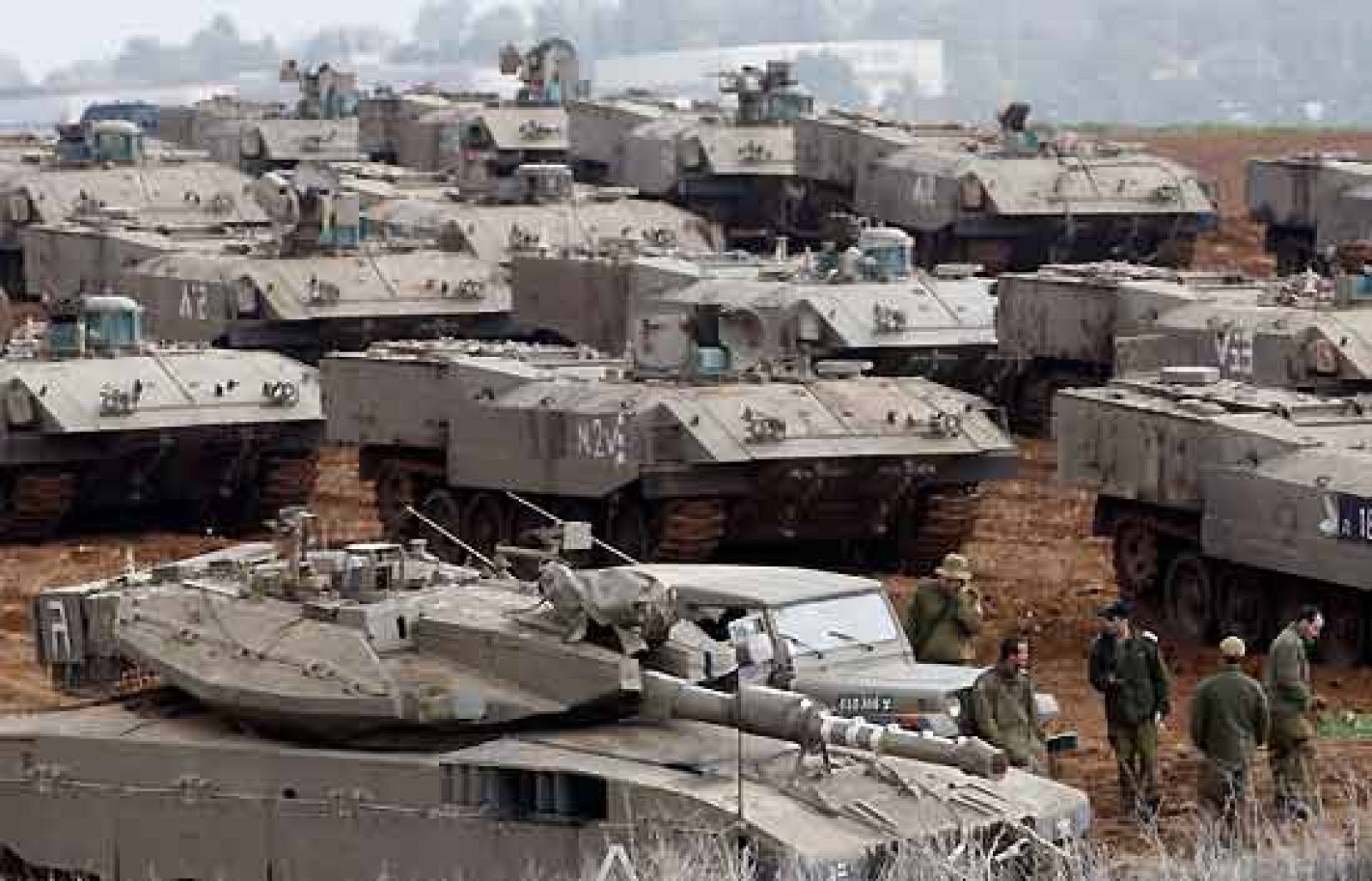 Israel ha bombardeado la Universidad Islámica de Gaza y el Ministerio del Interior de Hamas en la segunda noche de bombardeos que comenzaron en la mañana del sábado bajo el nombre de ".Acero endurecido".